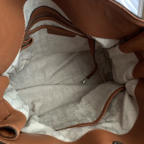 SOLD❗️ Michael Kors Hamilton Large Tote Bag - Picture 11 of 11